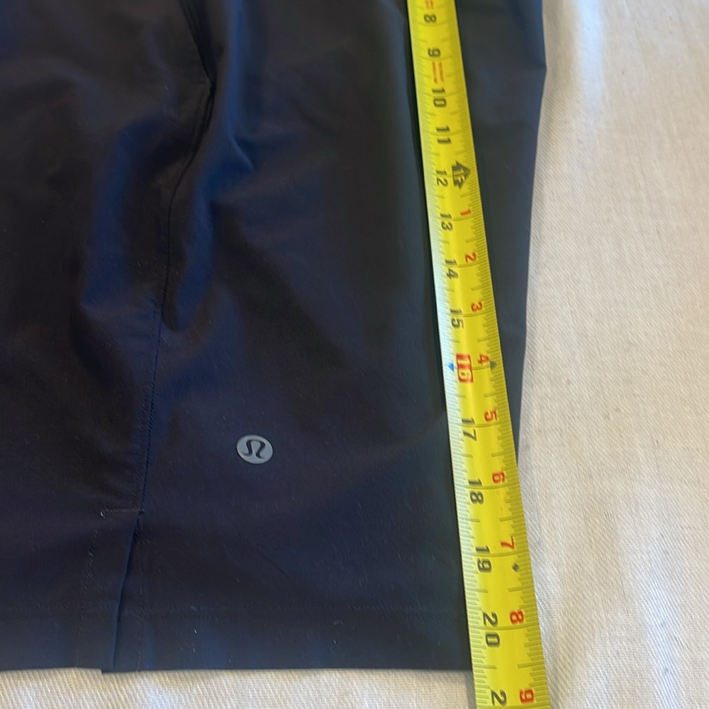 11123 Black Lululemon Athletic Running Gym Shorts Size M - Picture 3 of 9
